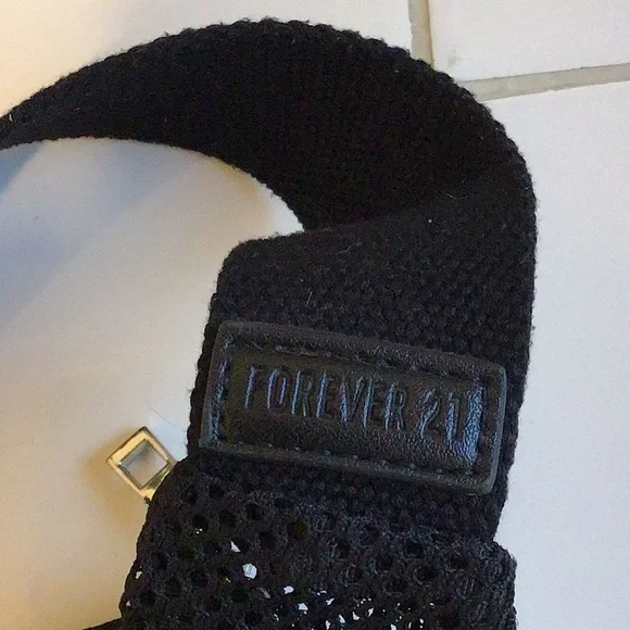 ‘Forever 21’ Black Mesh Fannypack/Sling Bag (#4) - Picture 5 of 5
